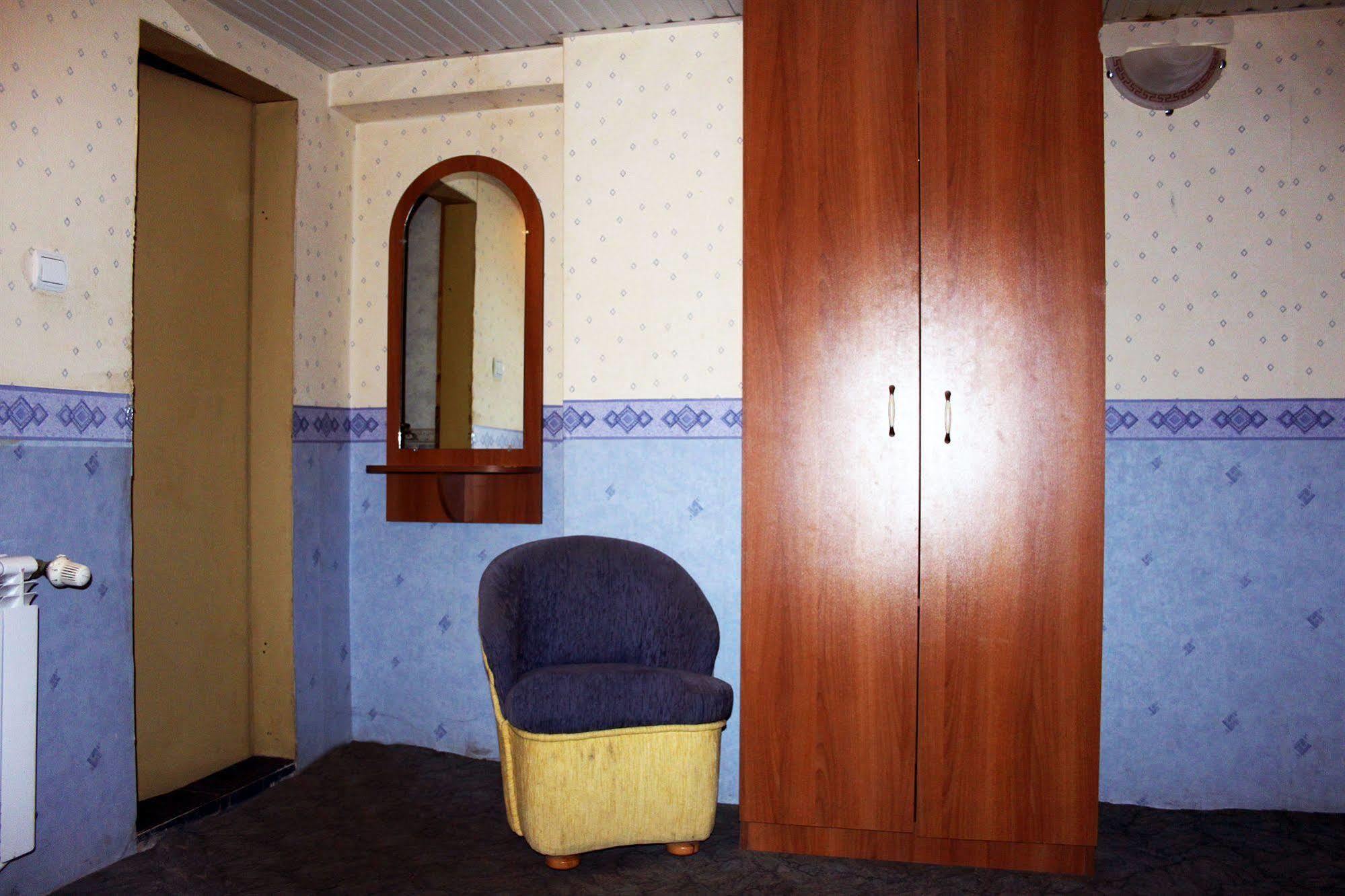 Antik Hotel Varna Bagian luar foto