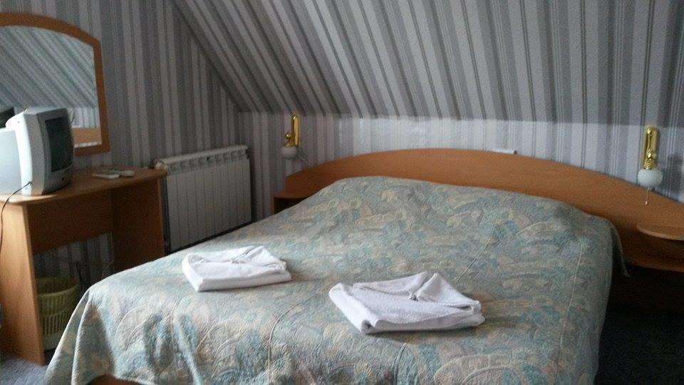 Antik Hotel Varna Bagian luar foto